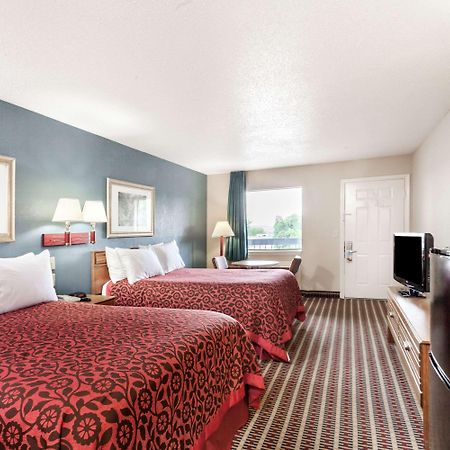 Days Inn By Wyndham Nashville N Opryland/Grand Ole Opry Exterior foto