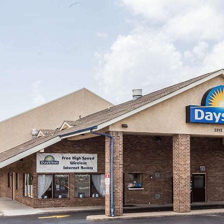 Days Inn By Wyndham Nashville N Opryland/Grand Ole Opry Exterior foto