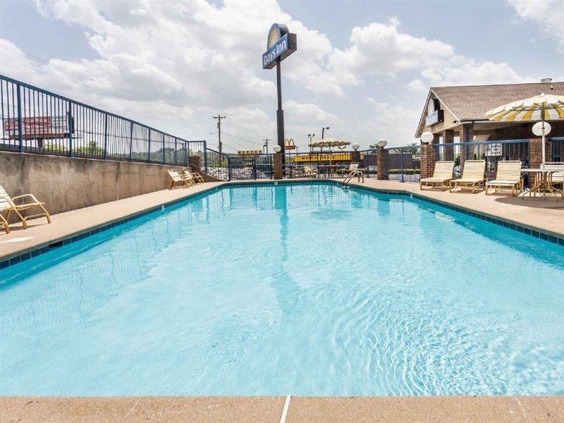 Days Inn By Wyndham Nashville N Opryland/Grand Ole Opry Exterior foto
